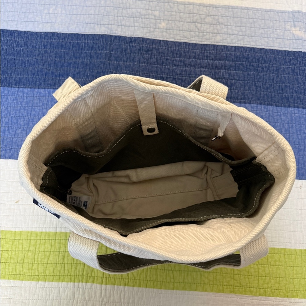 Lands' End Cream and Olive Tote Bag - Picture 7 of 7